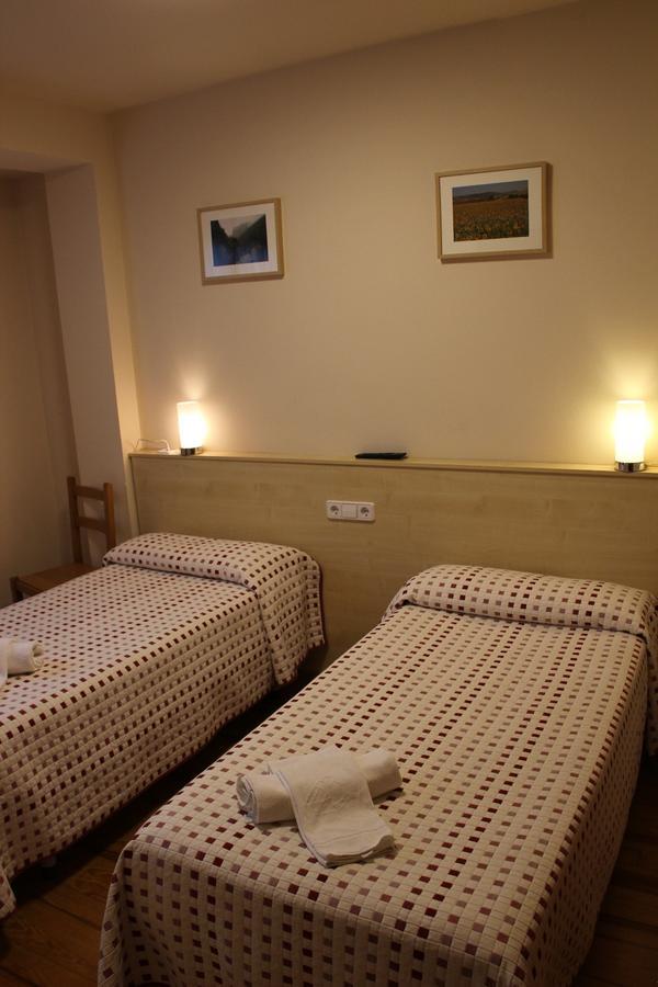 Hostal Ezkaurre إيسابا المظهر الخارجي الصورة