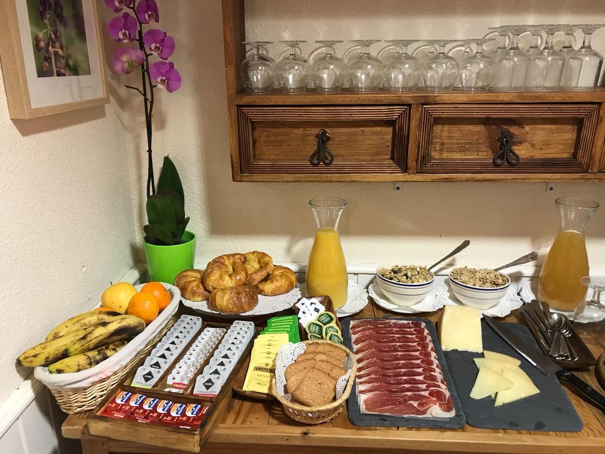 Hostal Ezkaurre إيسابا المظهر الخارجي الصورة